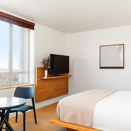 Hotel June West La, A Member Of Design Hotels Лос-Анджелес Екстер'єр фото