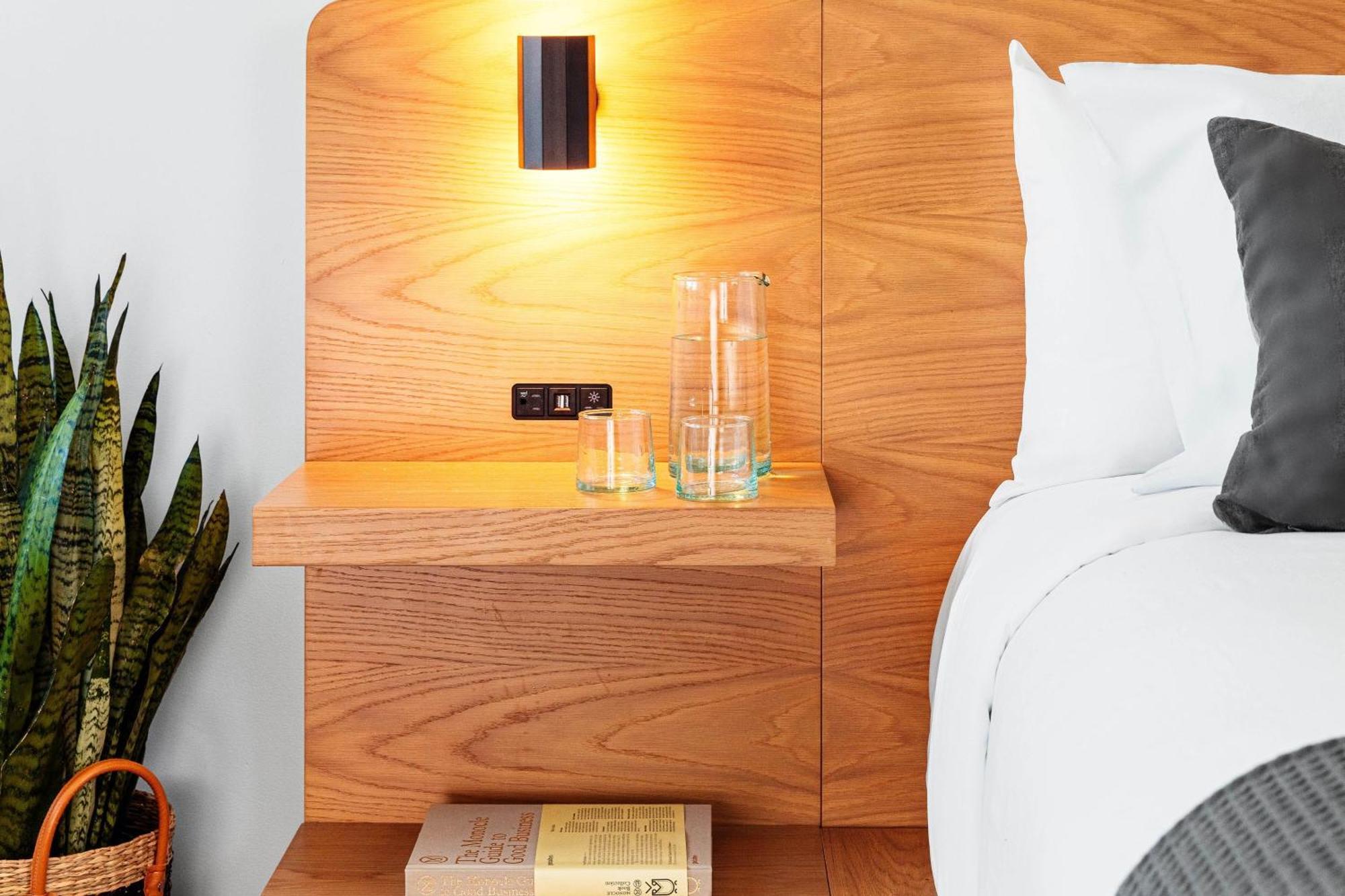 Hotel June West La, A Member Of Design Hotels Лос-Анджелес Екстер'єр фото